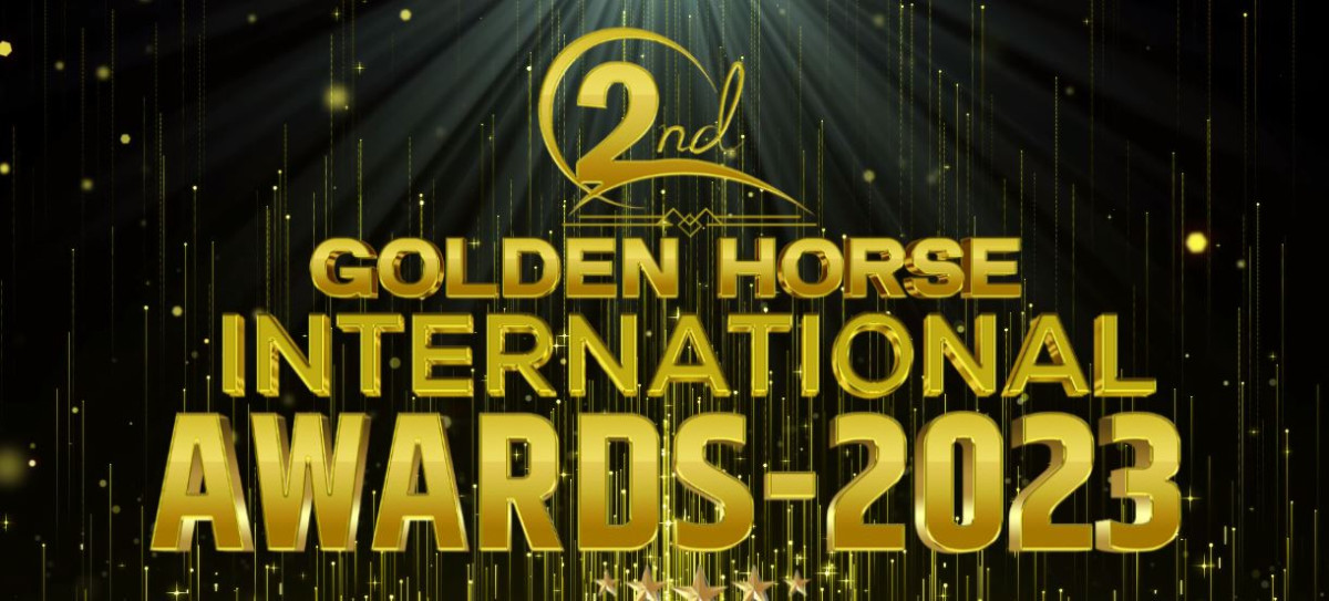 golden horse.JPG